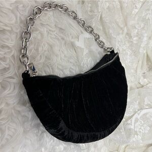 Jessica McClintock Black Velvet Chain Bag, Designer Bag Pre-Loved Excellent Co.